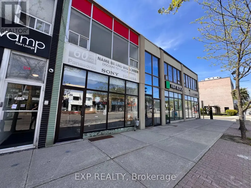 1 - 256 Lakeshore Road E, Mississauga (Port Credit)